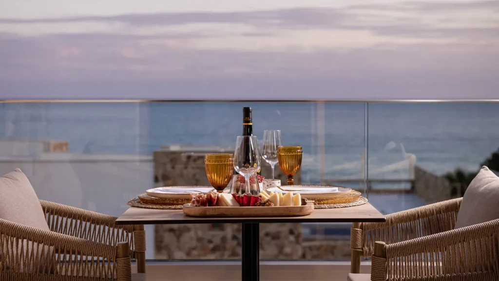 Myra Hotel: Το boutique ξενοδοχείο που αναβαθμίζει τις διακοπές στην Καβάλα - FlagInLife