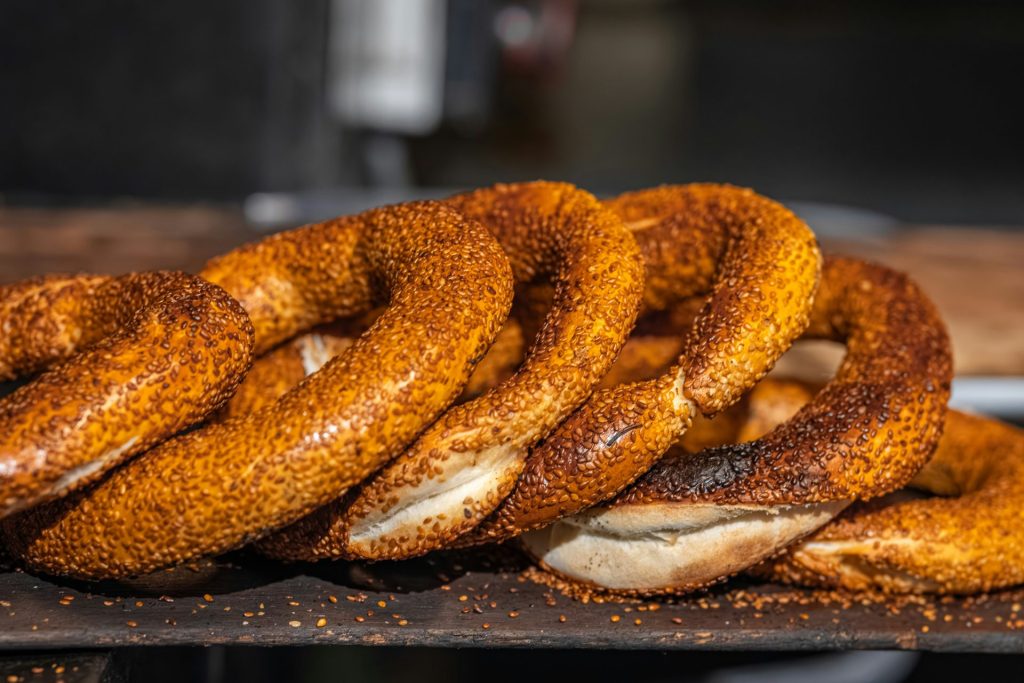 Το street food στη Θεσσαλονίκη: Τέσσερις γεύσεις που αφηγούνται την ιστορία της πόλης 3 Το street food στη Θεσσαλονίκη: Τέσσερις γεύσεις που αφηγούνται την ιστορία της πόλης - FlagInLife
