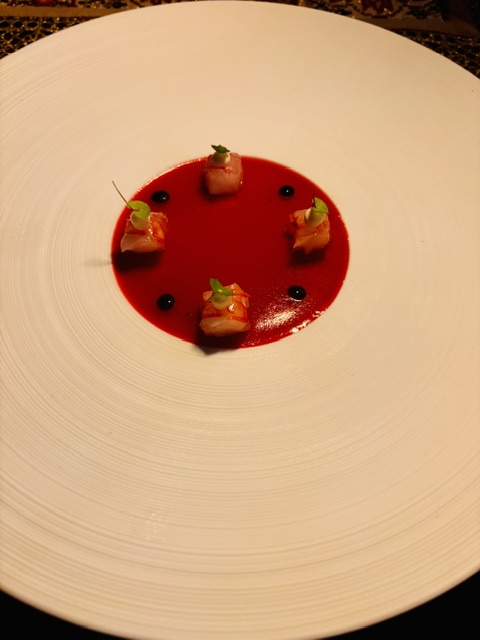 Treehouse restaurant: Το fine dining εστιατόριο πάνω στα δέντρα της Βουρβουρούς - FlagInLife