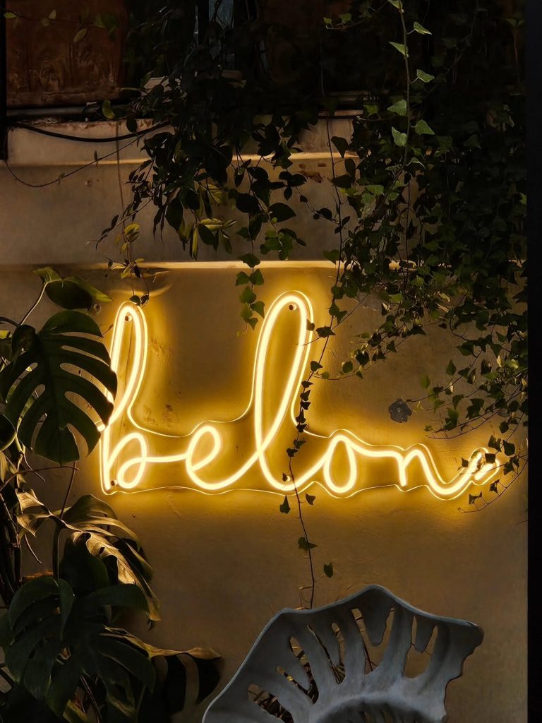 Belon Bar-Restaurant: Η θαλασσινή πλευρά της Κηφισιάς συναντά το καλό κρέας - FlagInLife
