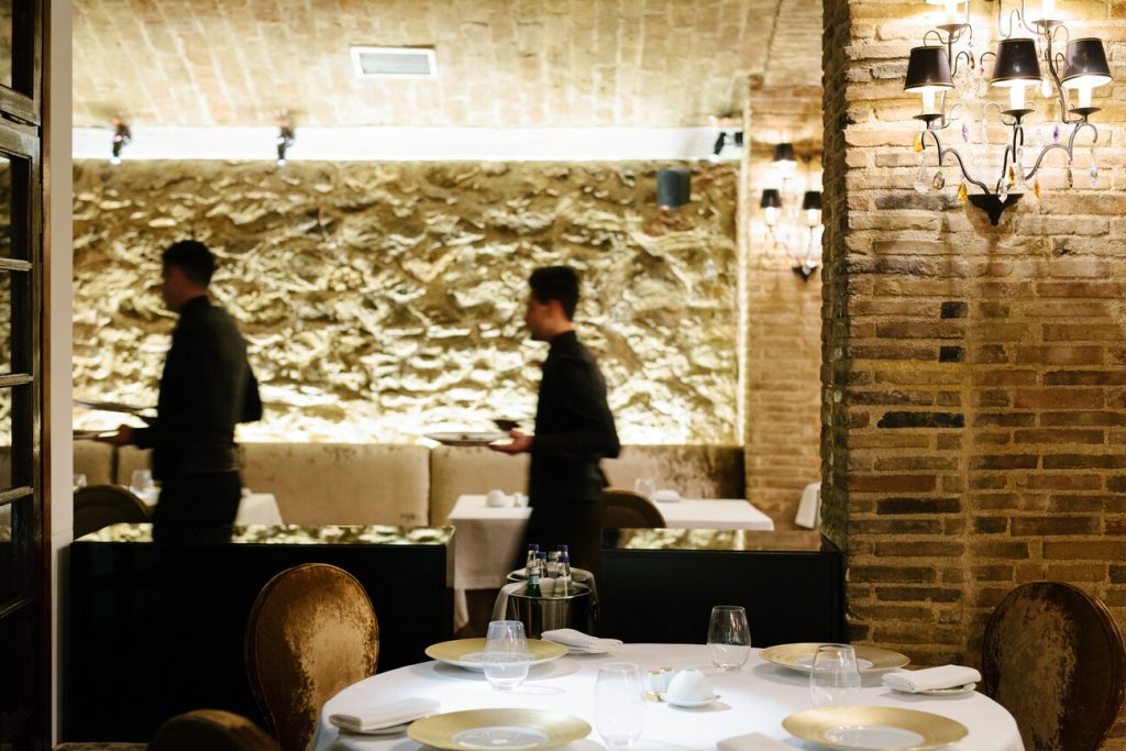 Η ιστορία των 50 χρόνων που άλλαξαν την Ελληνική εστίαση | Μέρος VI 1 Η ιστορία των 50 χρόνων που άλλαξαν την Ελληνική εστίαση | Μέρος VI - FlagInLife