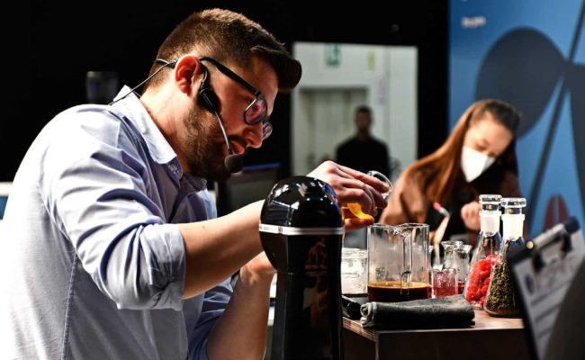 NICK ANTZARAS 2022 BARISTA CHAMPIONSHIP SAMBA COFFEE ROASTERS_