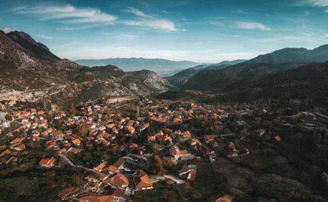 alex-antoniadis-em7-Tgt22mg-unsplash