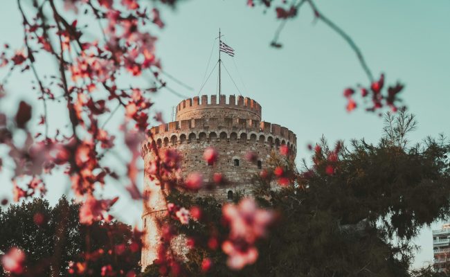 leandros-papakarmezis-xpf3eKyZMes-unsplash
