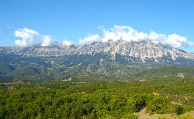 Άγραφα_ θέα από τη Μεγαλόχαρη